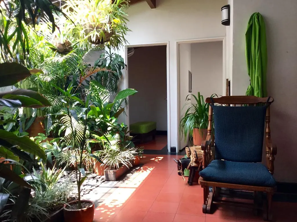 Saman Hostel Medellín 0*,