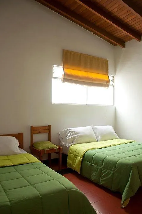 Saman Hostel Medellín 0*,  Colombia
