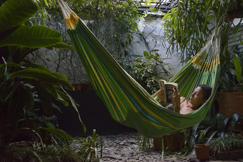 Saman Hostel Medellín 0*,