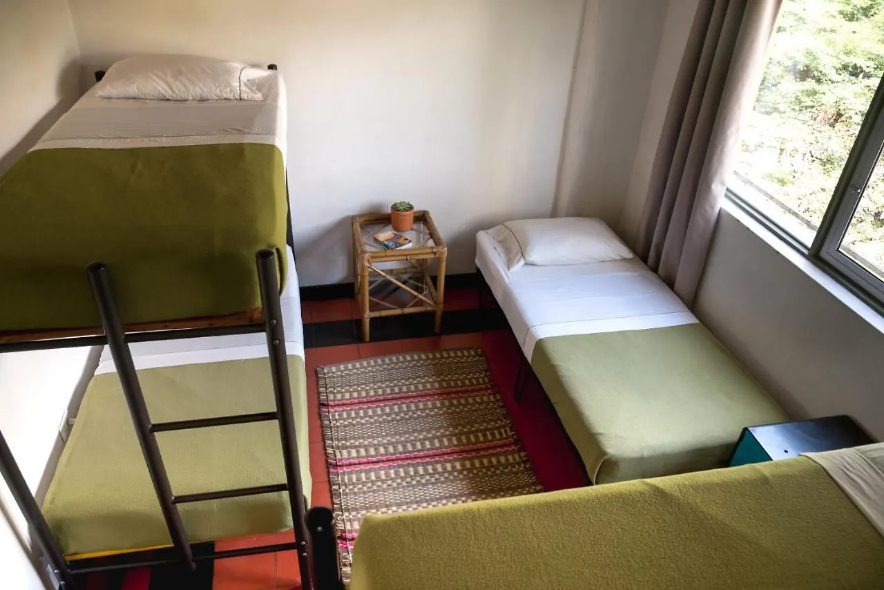 Saman Hostel Medellín 0*,  Colombia