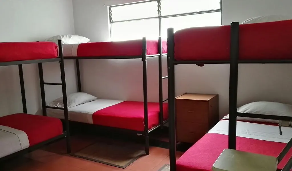 Saman Hostel Medellín